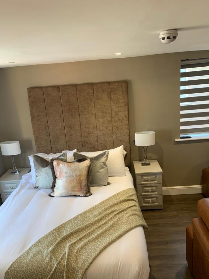 בלקפול Willshaw Suites For Families Over 25 Only מראה חיצוני תמונה
